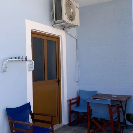 Mandi's 3* Ksamil