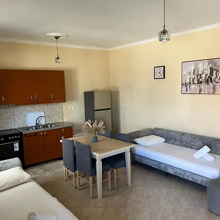 Mandi's Konukevi 3*