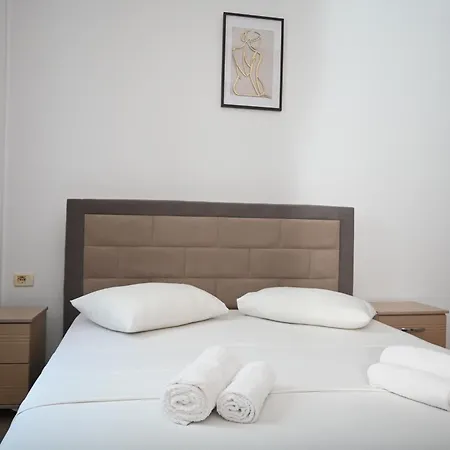 Guest house Mandi's 3*